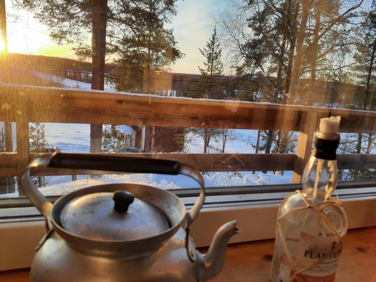 Kalix Riverside Inn, Farm Timbering Esterno foto
