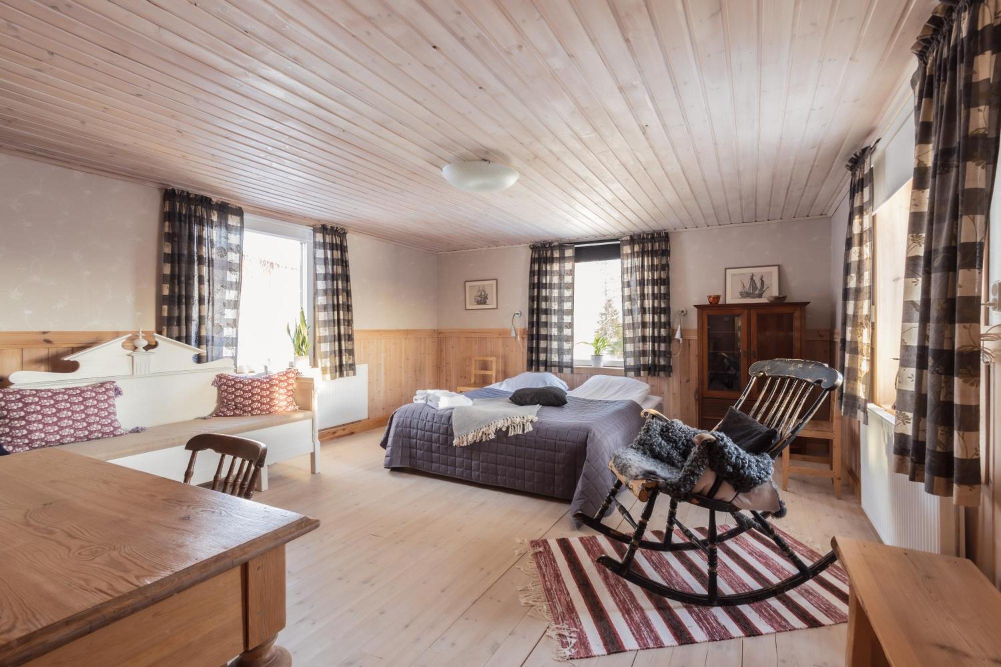 Kalix Riverside Inn, Farm Timbering Esterno foto